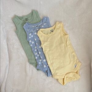 Gerber Kids Bodysuits in Green, Blue, and Yellow